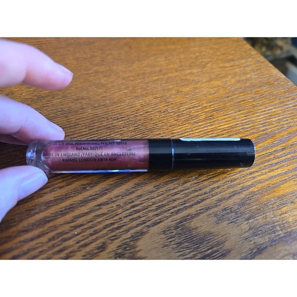 Rimmel LIP ART,‎ 050 Ritzy Rose 0.7oz